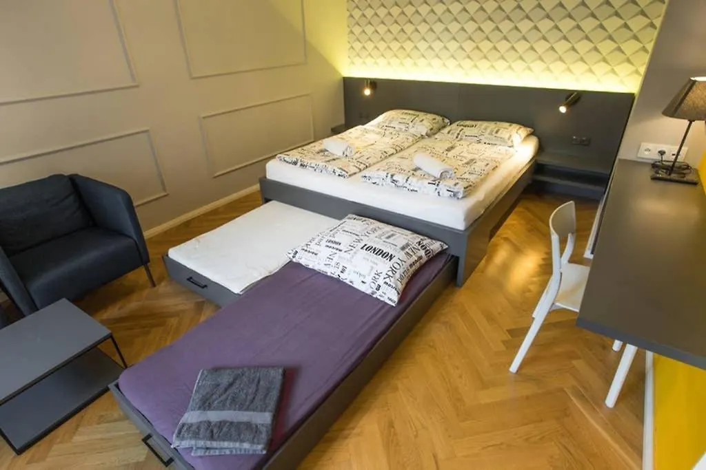 Apartment Design Studio Andel, All Historical Sights Walkable Prag